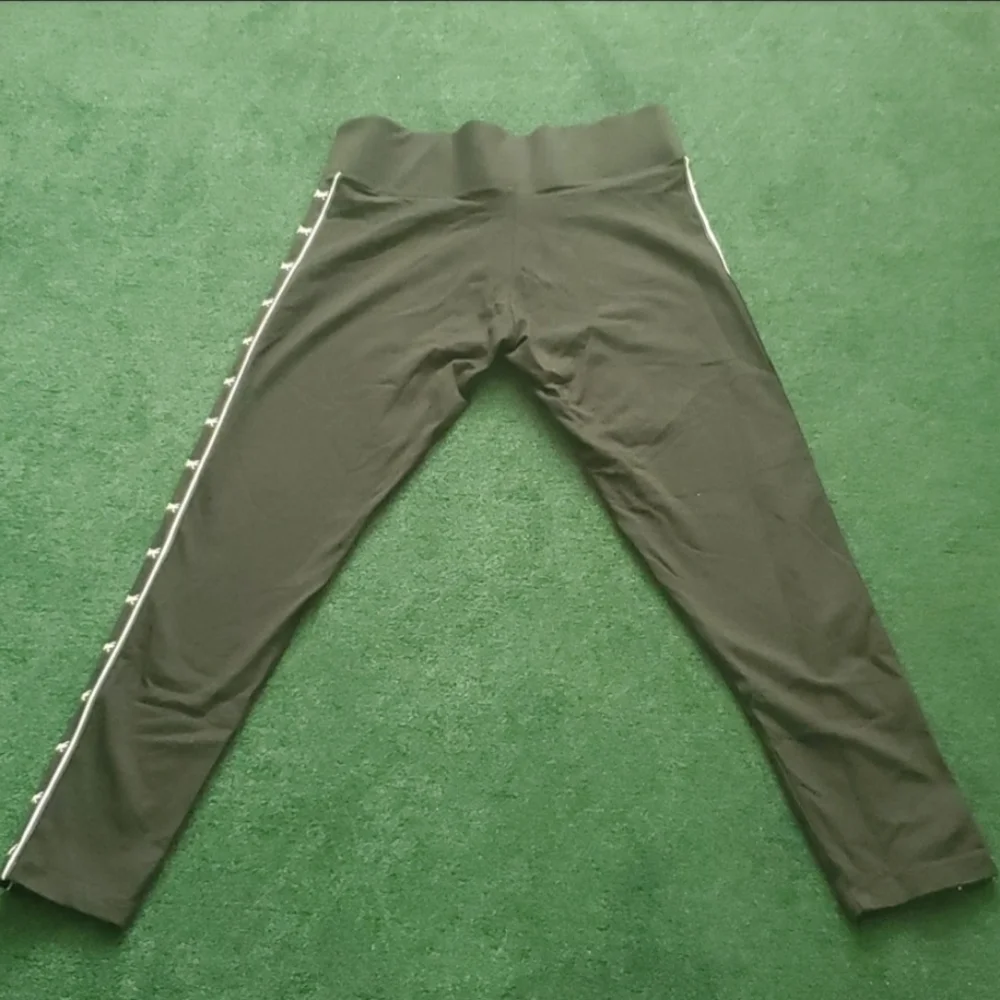 Pink Victoria Secret Yoga Leggings - Picture 2 of 5